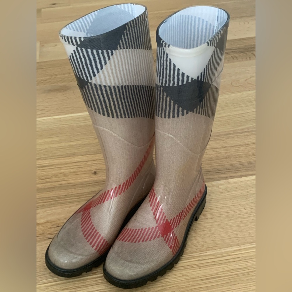 Burberry Rubber Rain Boots